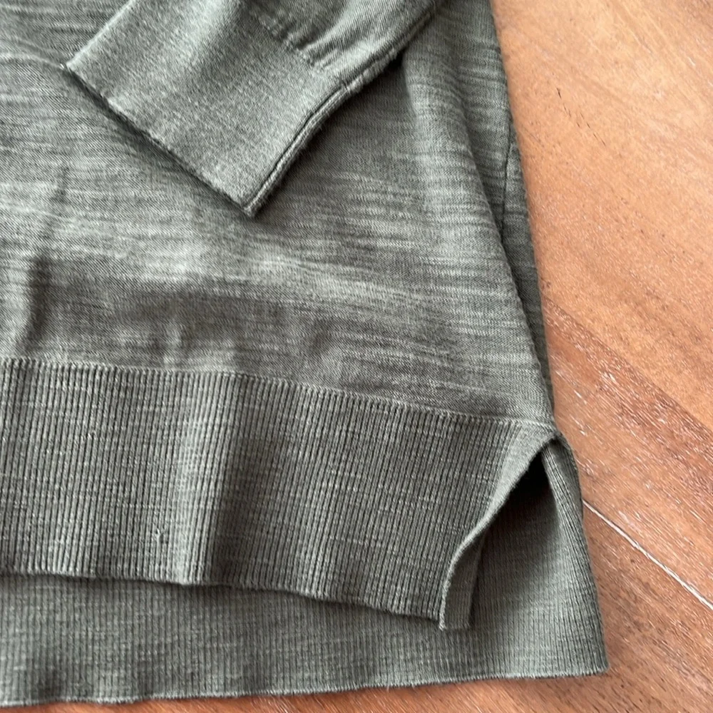 LOFT Tunic - Picture 3 of 4
